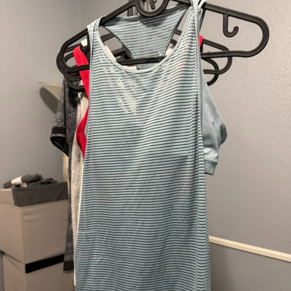 Lululemon Fully Flexed 2-In-1 Tank Cloud Blue